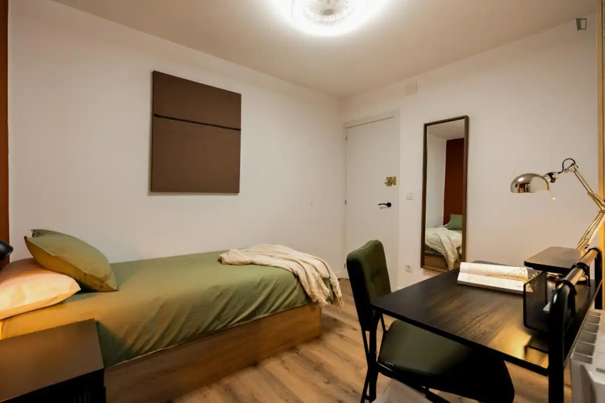Habitació a Sabadell, Barcelona
