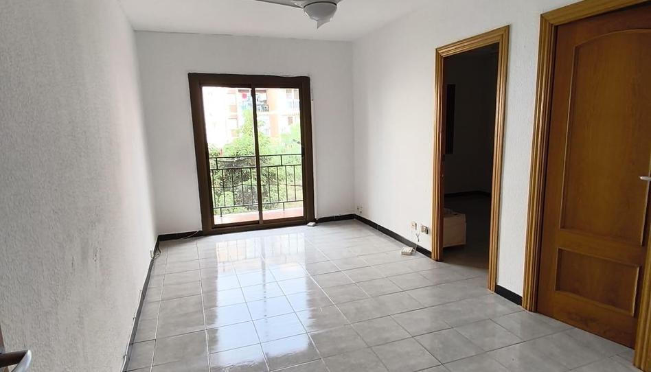 Foto 1 de Pis en venda a Carrer de la Constitució, La Salut, Barcelona