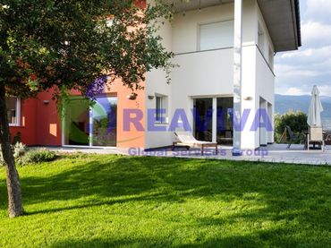Casa con giardino in vendita a Montferrer i Castellbò