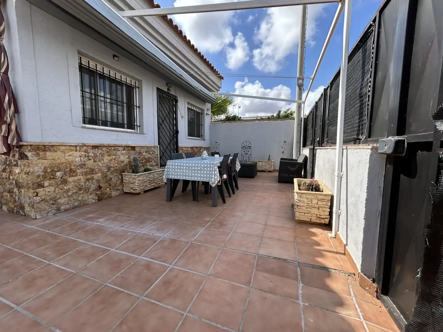 Terrassa de Casa o xalet en venda en Cartagena amb Aire condicionat, Jardí privat i Terrassa