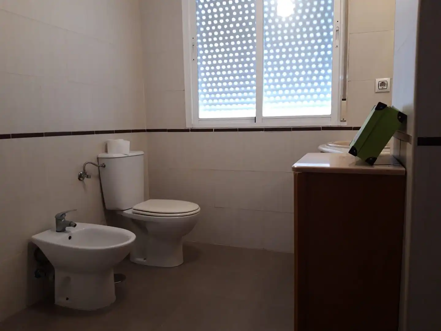 Baño de Dúplex en venta en Torredonjimeno con Aire acondicionado, Amueblado y Piscina comunitaria