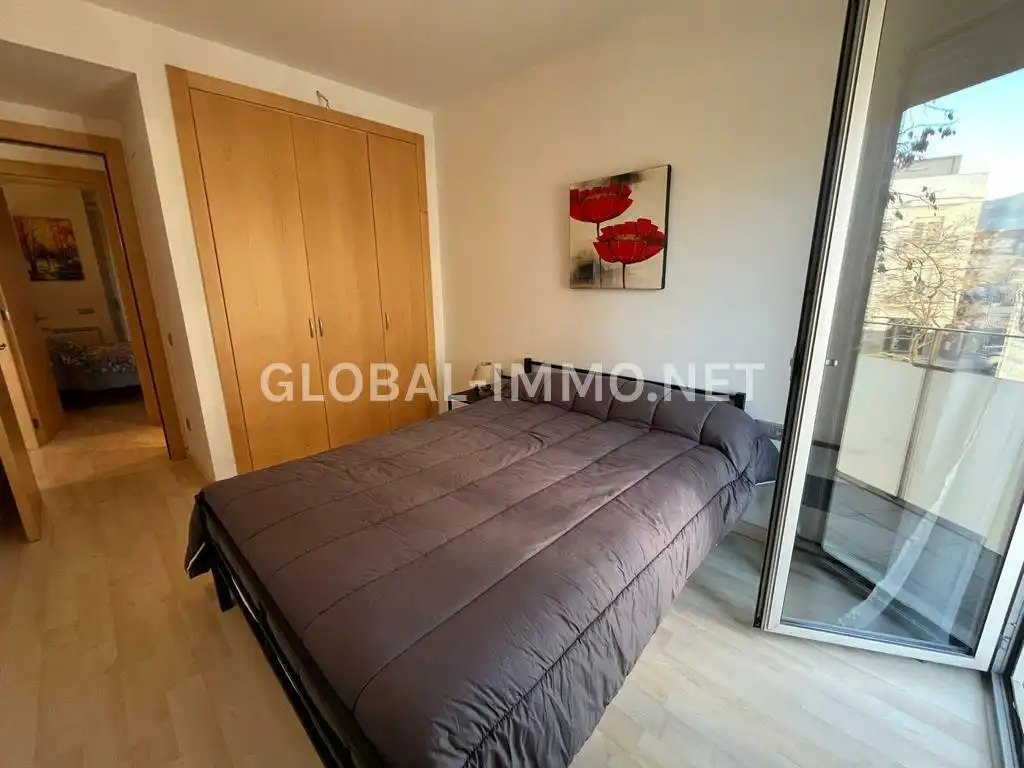 Dormitori de Apartament en venda en Roses amb Aire condicionat, Calefacció i Moblat