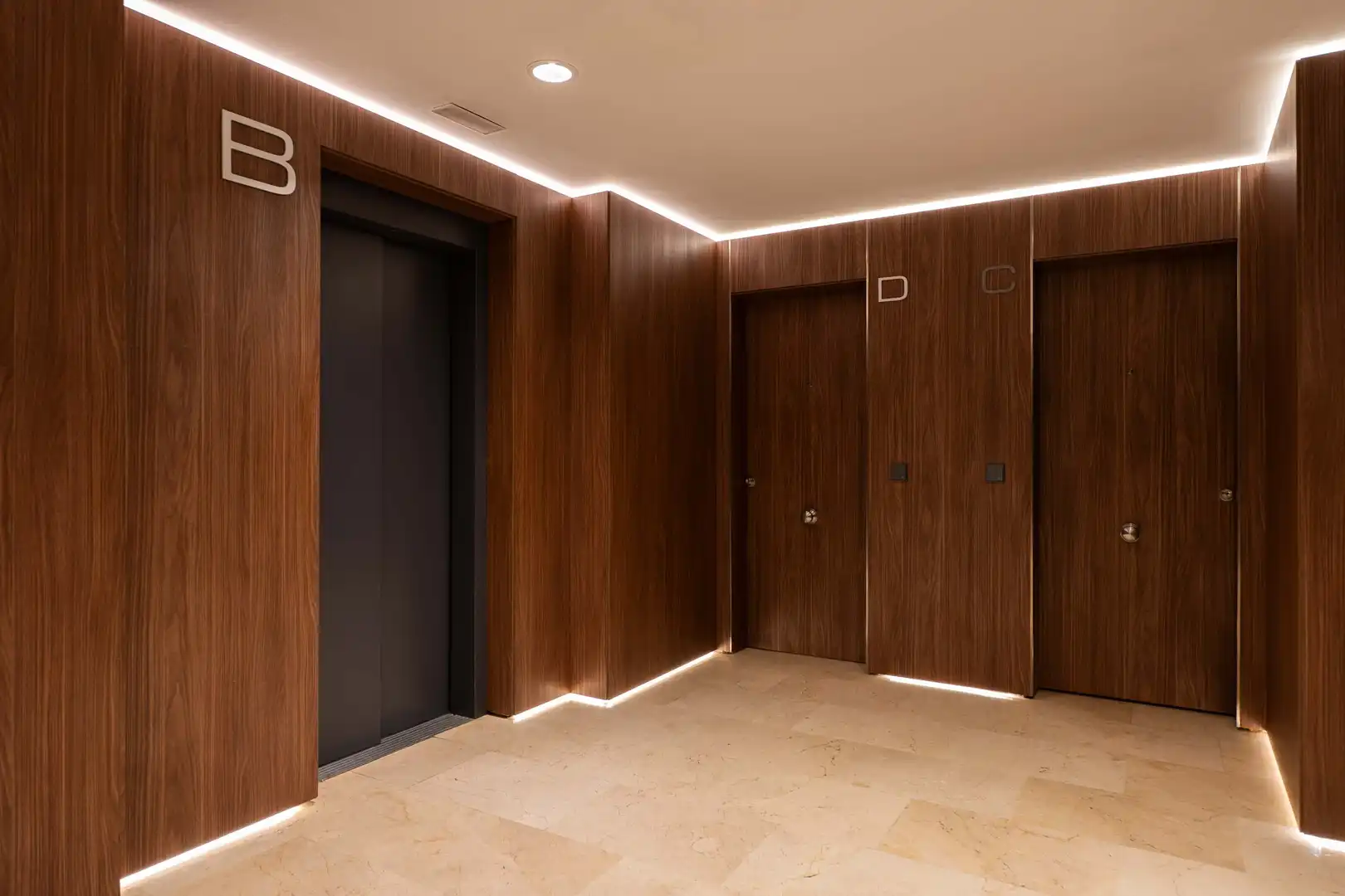 Flat for sale in Alcorcón  with Air Conditioner, Terrace and Storage room
