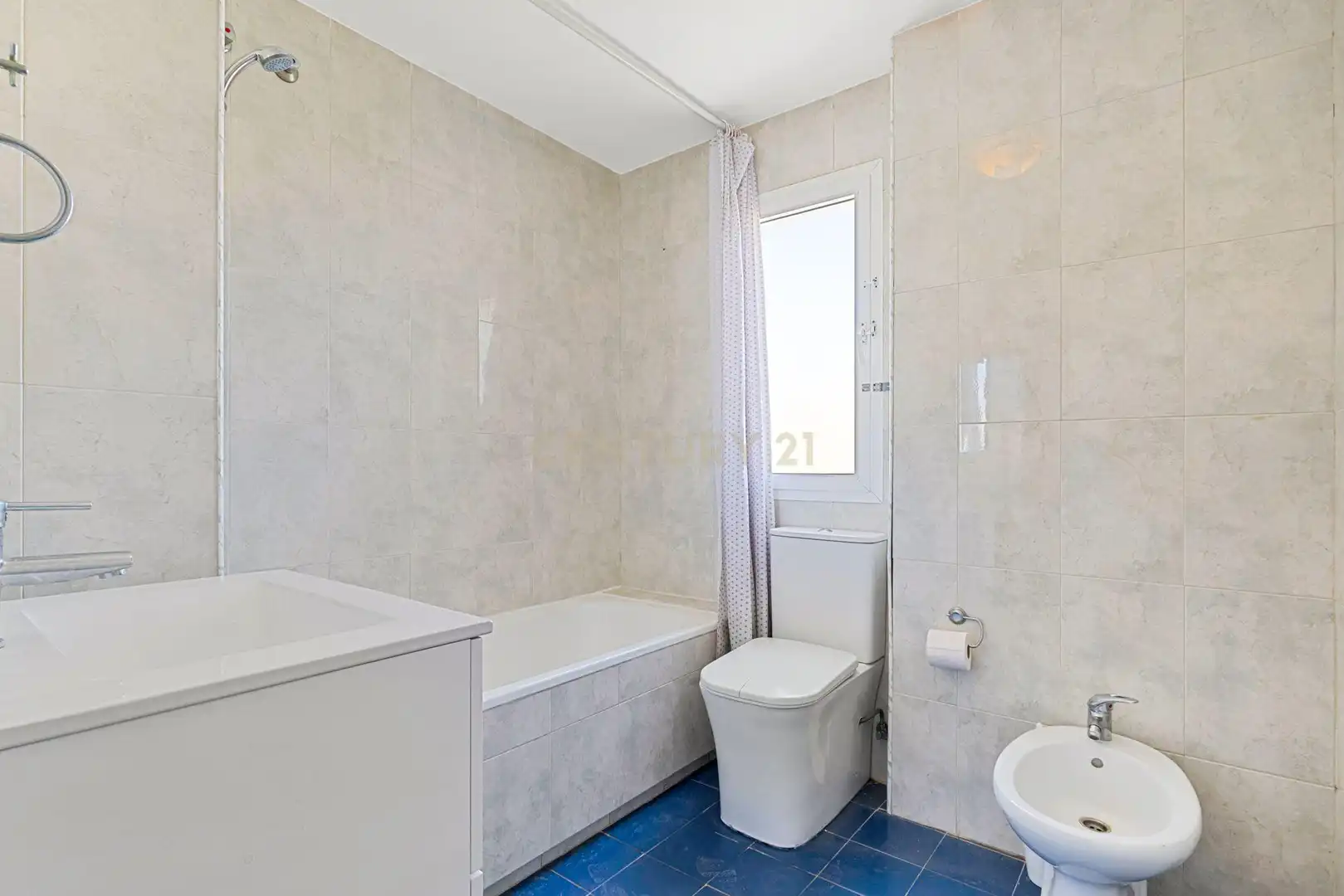 Baño de Casa o chalet en venta en Benalmádena con Aire acondicionado, Jardín privado y Trastero