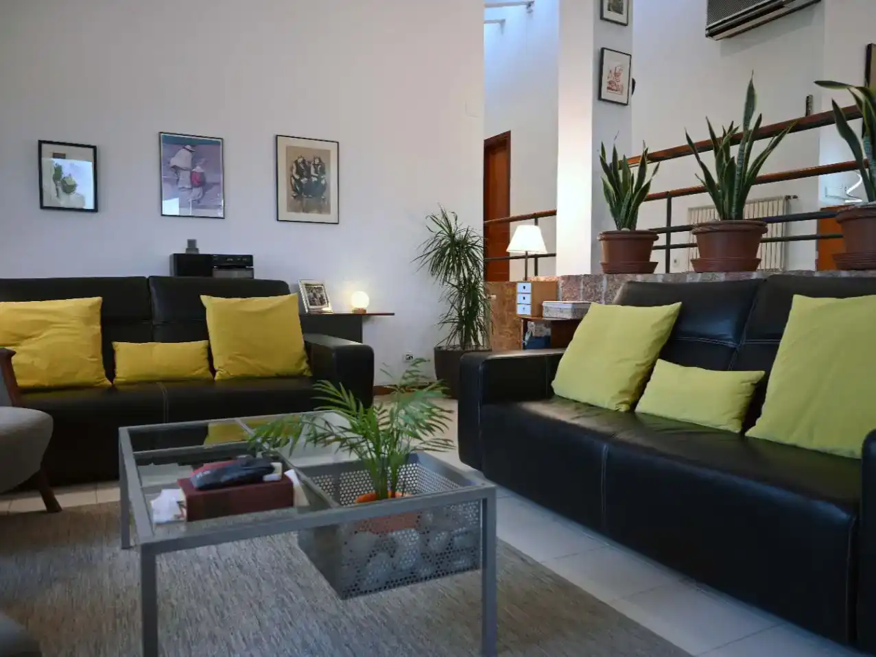 Sala d'estar de Casa o xalet en venda en Tortosa amb Aire condicionat i Piscina