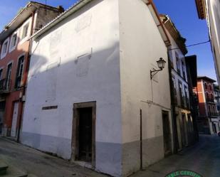 Vista exterior de Casa adosada en venda en Pravia