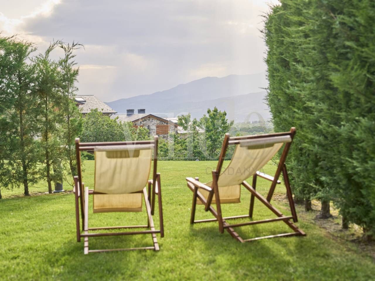 Jardí de Pis en venda en Fontanals de Cerdanya amb Calefacció, Jardí privat i Parquet