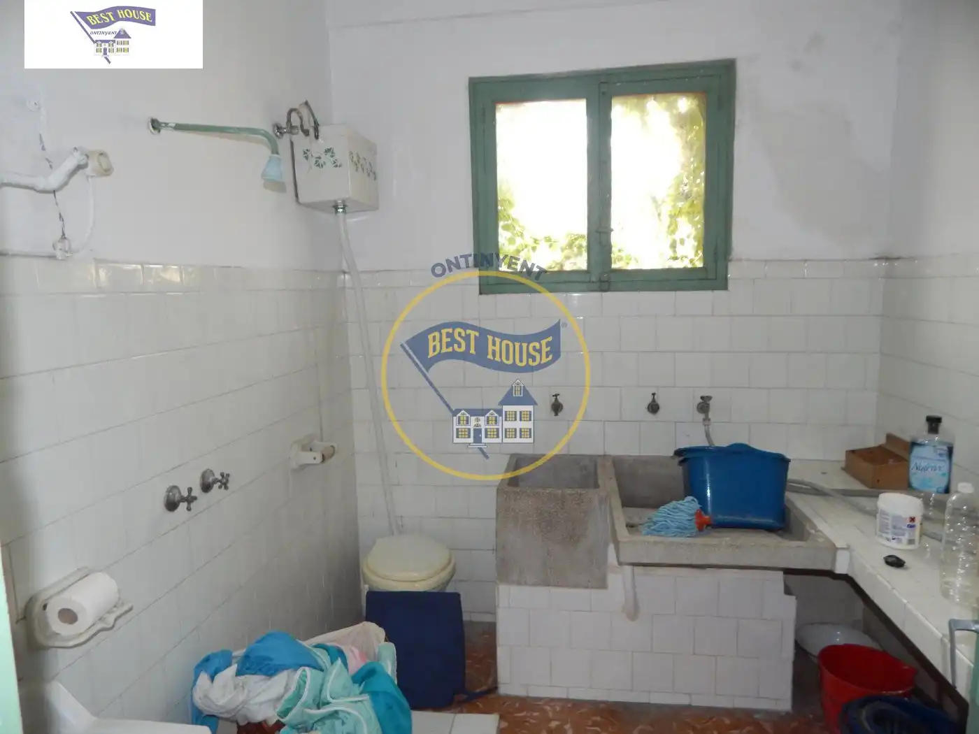Bathroom of Houses for sale in Ontinyent  with Private garden, Storage room and Swimming Pool