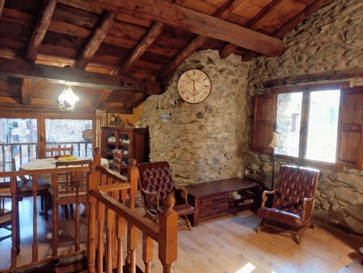 Country house for sale in Benasque  with Heating and Storage room