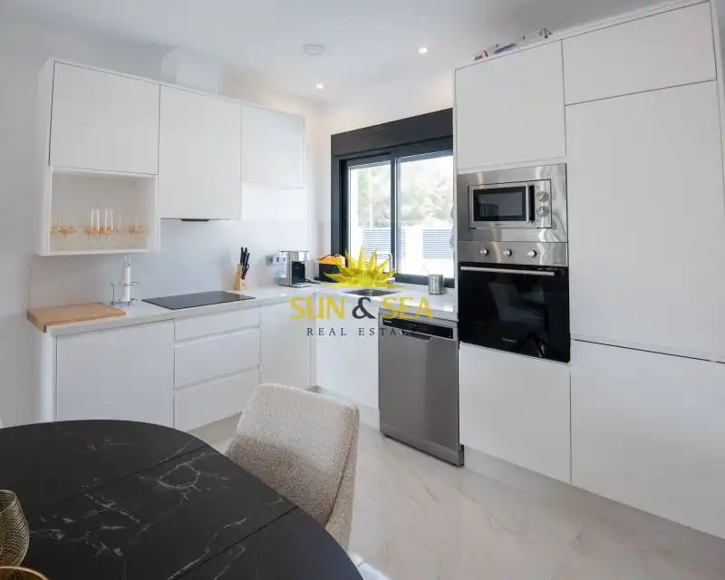 Villa avec piscine à vendre à El Pinar de Campoverde, imagen 10