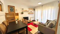 Sala d'estar de Àtic en venda en Miengo amb Calefacció, Jardí privat i Parquet