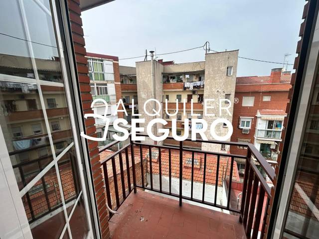 Estudio en Alquiler en Peña de la Atalaya en Palomeras Bajas