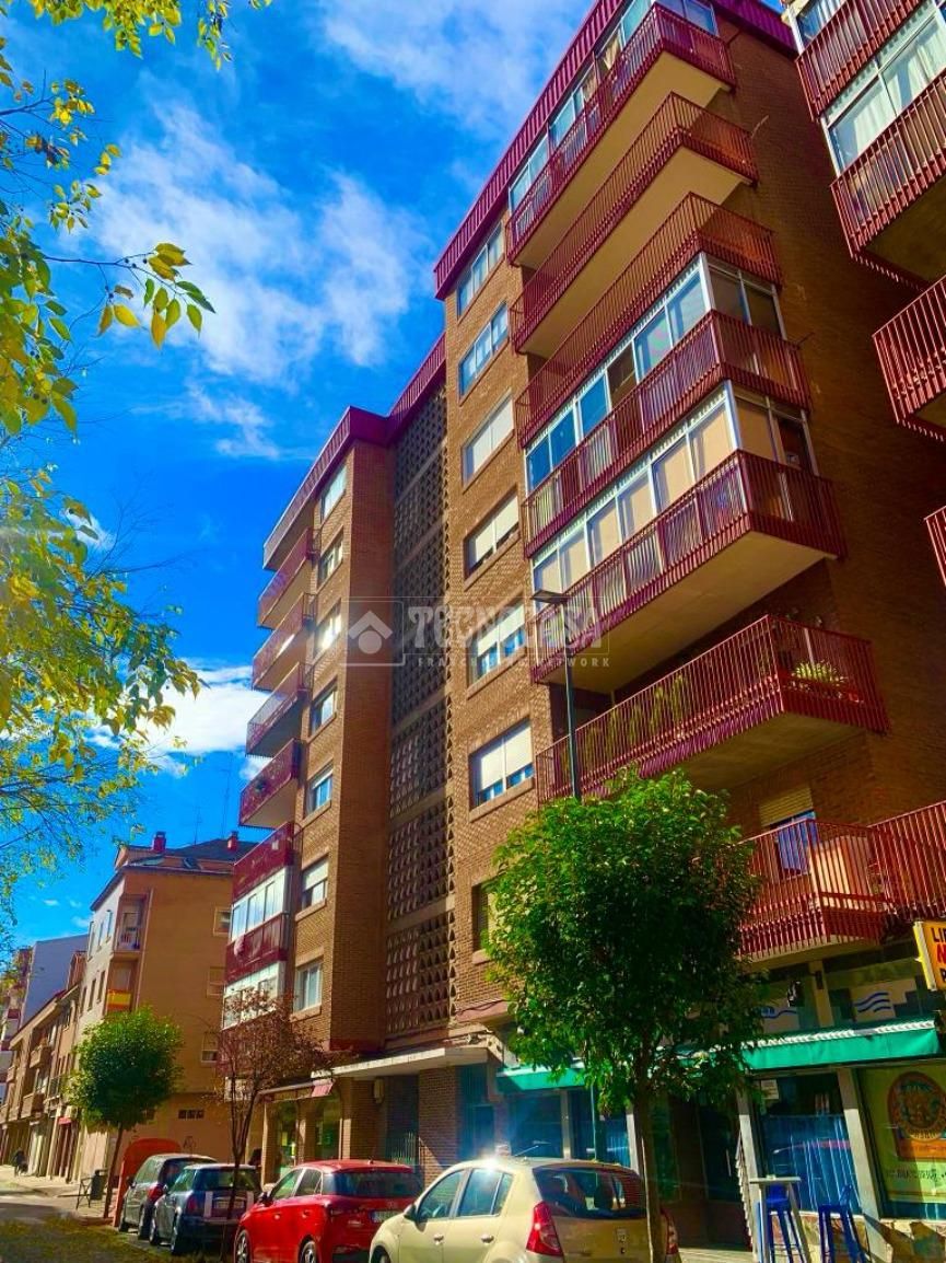 Vista exterior de Garatge en venda en Valladolid Capital