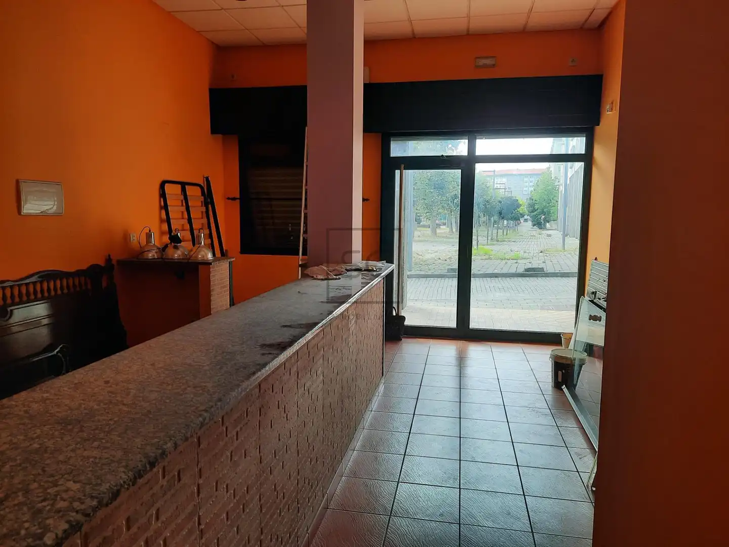 Local comercial en venta en Travesía Bazán