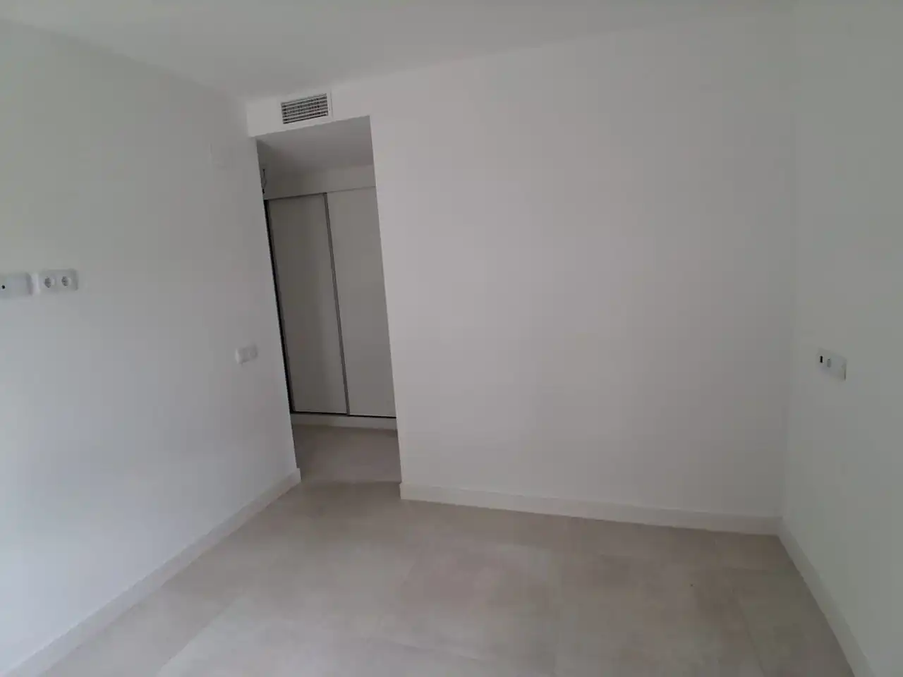 Flat with lift to rent in INDONESIA, imagen 10