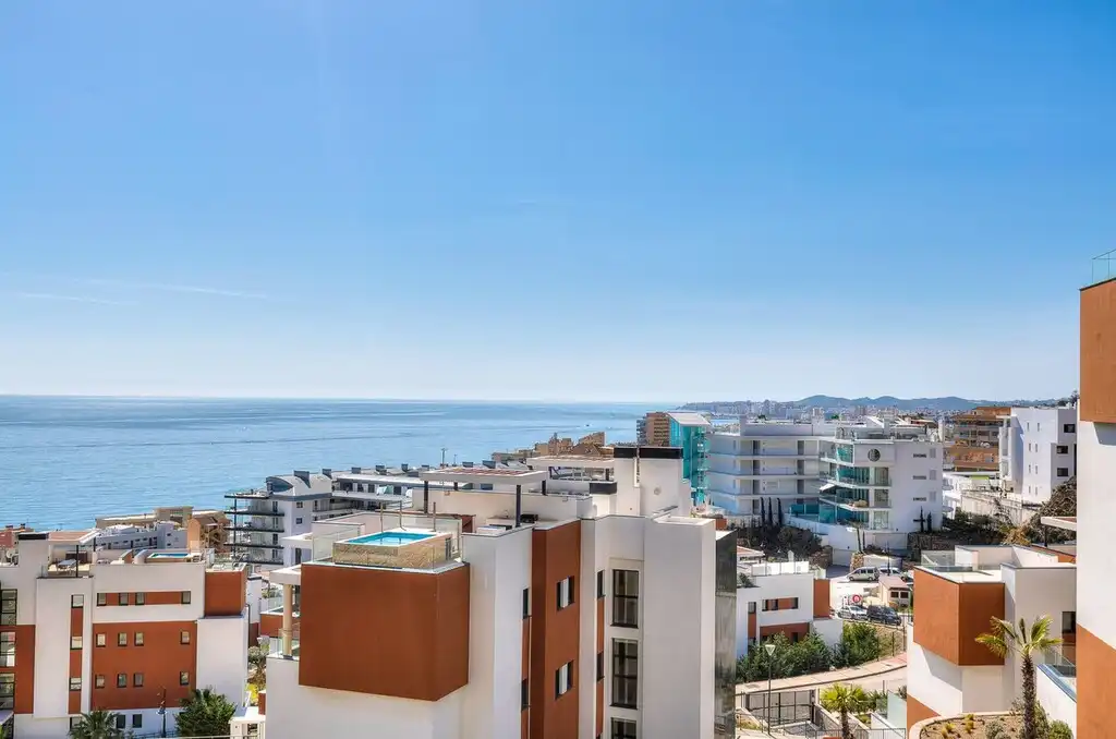 Apartament amb piscina en venda a El Higuerón, imagen 2