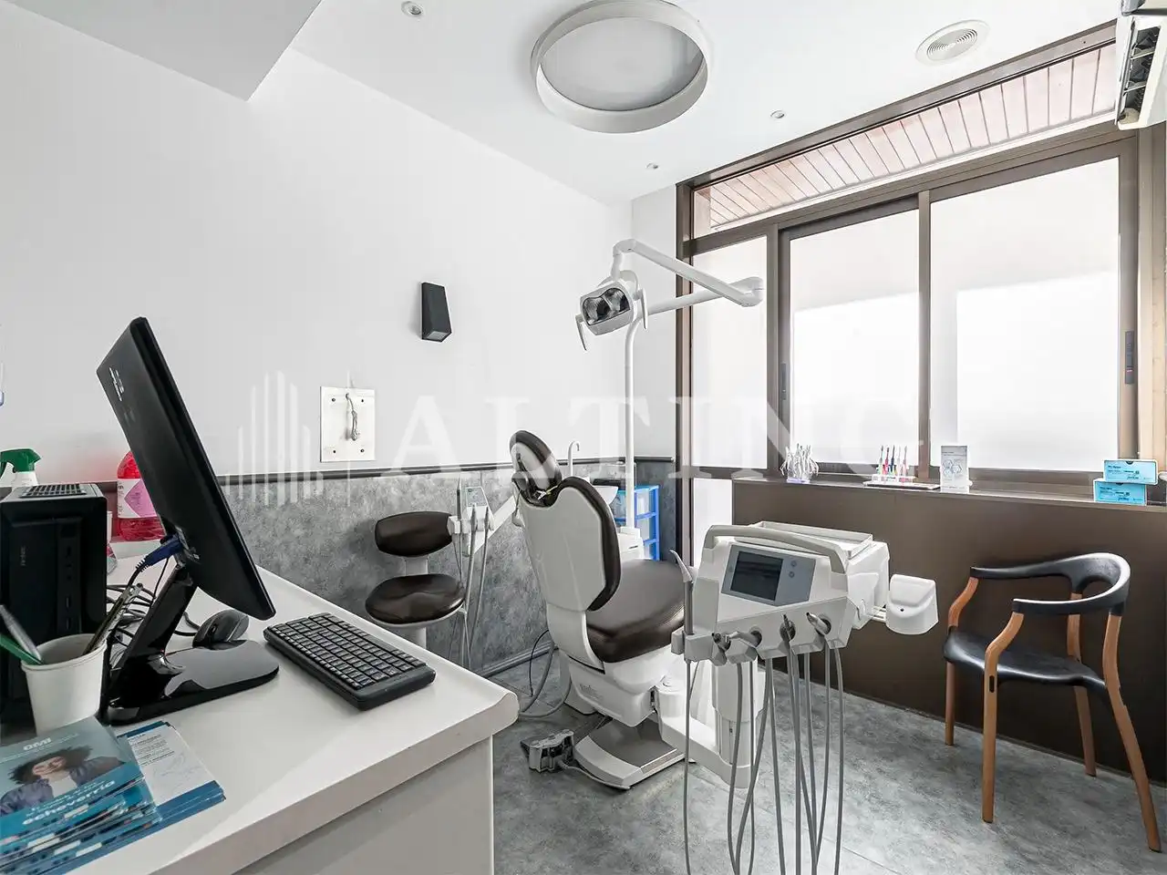 Oficina en venta en Barcelona con Aire acondicionado y Calefacción