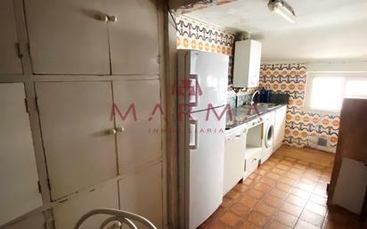 Kitchen of Flat for sale in Santander  with Heating