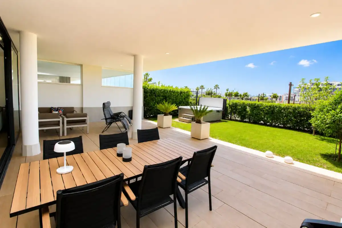 Apartamento con jardín en venta en El Higuerón, imagen 4
