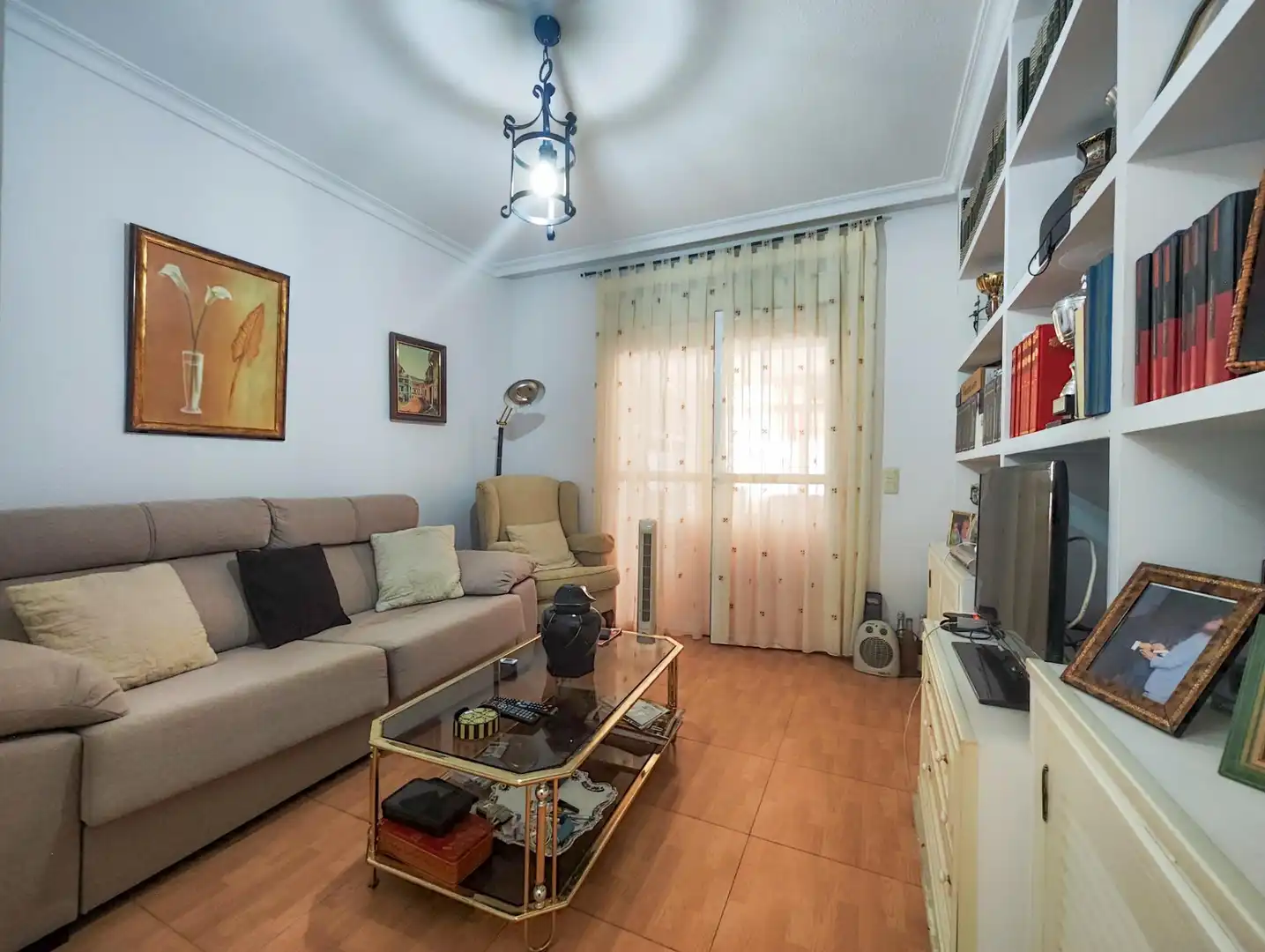 Sala de estar de Casa o chalet en venta en Argamasilla de Calatrava con Aire acondicionado, Calefacción y Amueblado