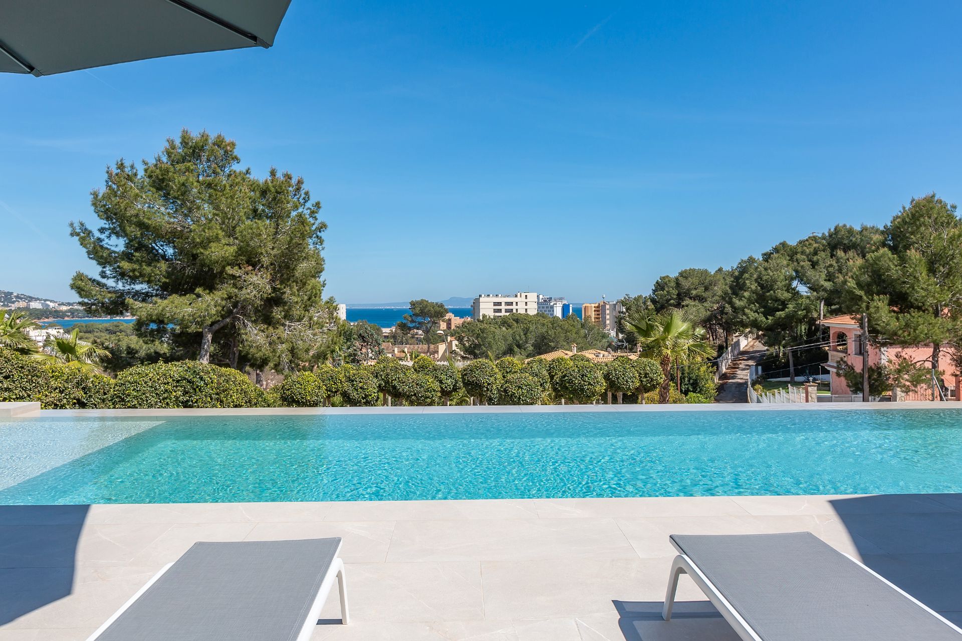 Swimming pool of House or chalet for sale in Calvià  with Air Conditioner, Heating and Private garden