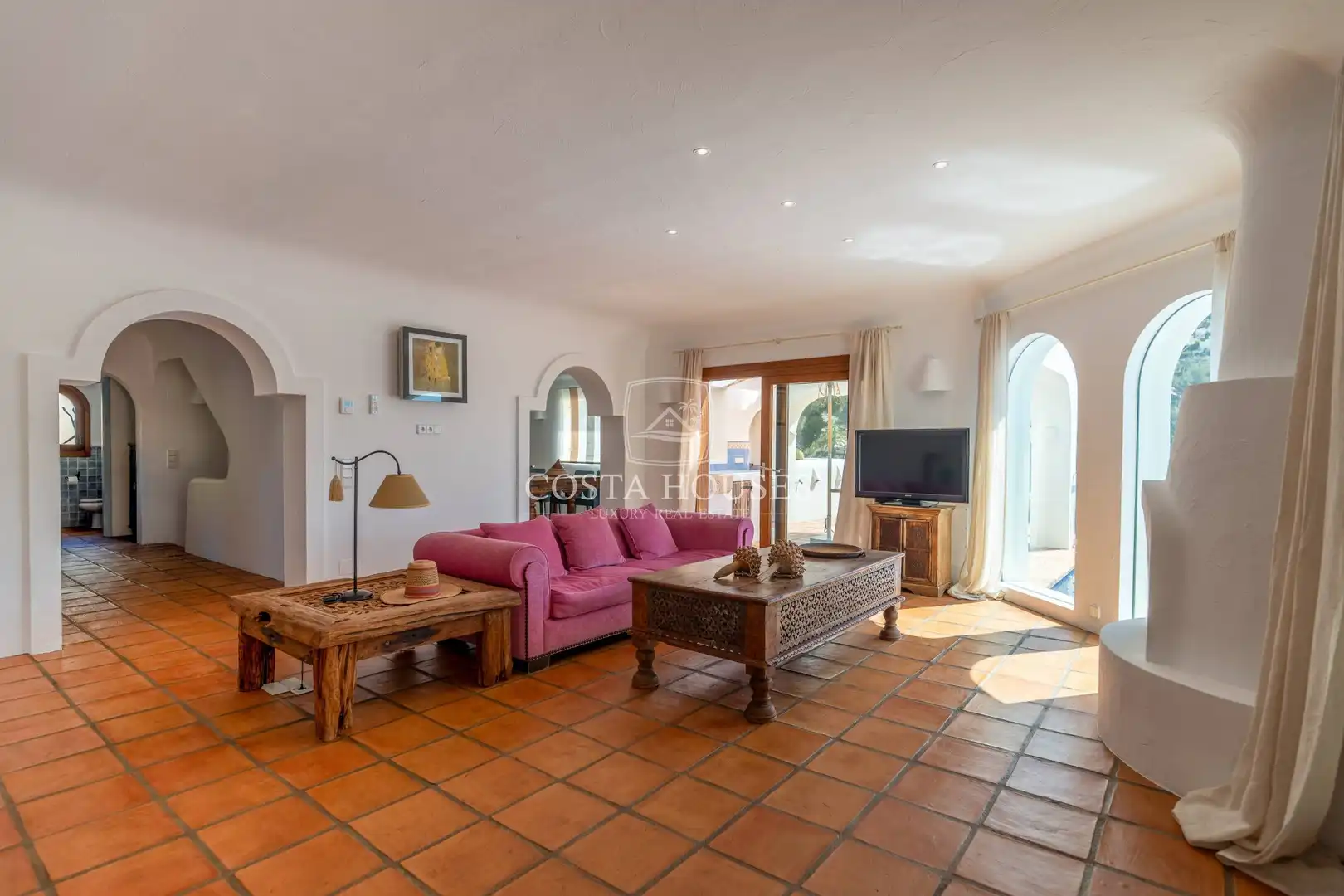 Vista exterior de Casa o xalet en venda en Moraira amb Aire condicionat, Calefacció i Jardí privat