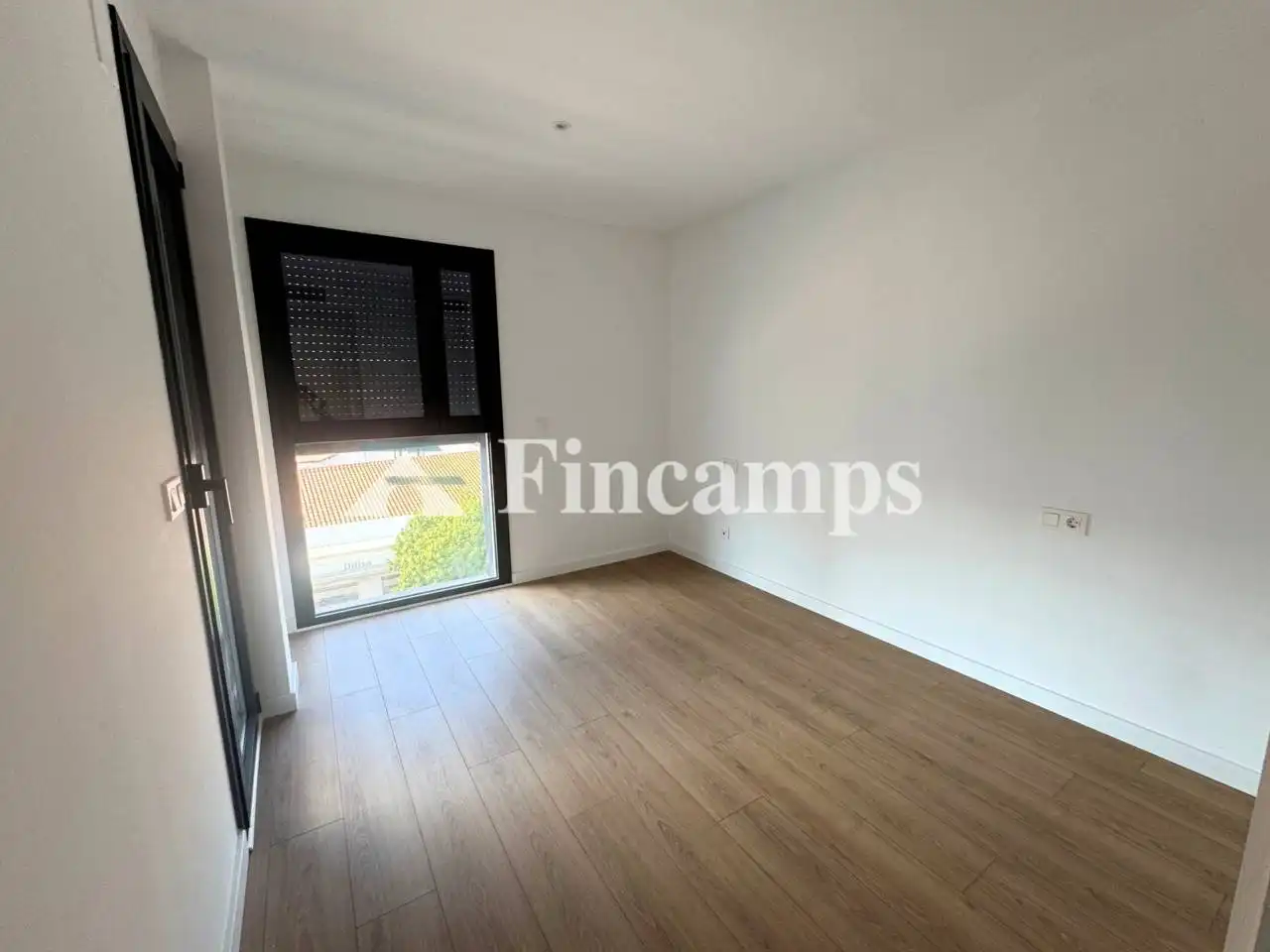 Schlafzimmer von Wohnung zum Verkauf in Sabadell mit Klimaanlage, Heizung und Parkett