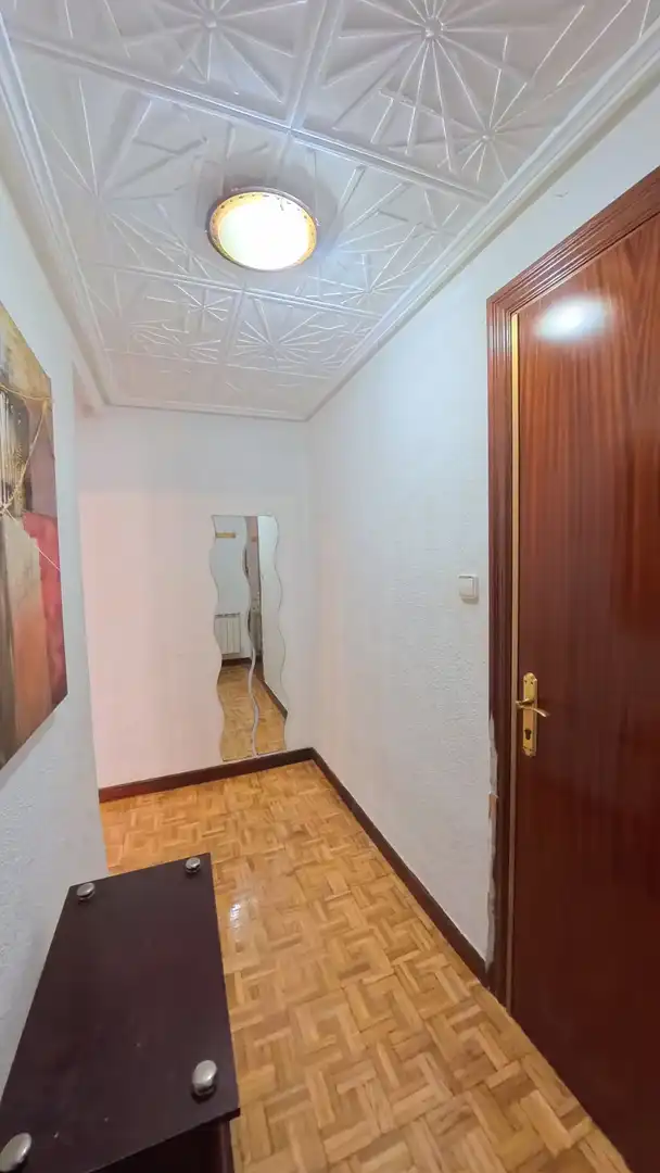 Piso en venta en  Logroño con Calefacción, Parquet y Trastero