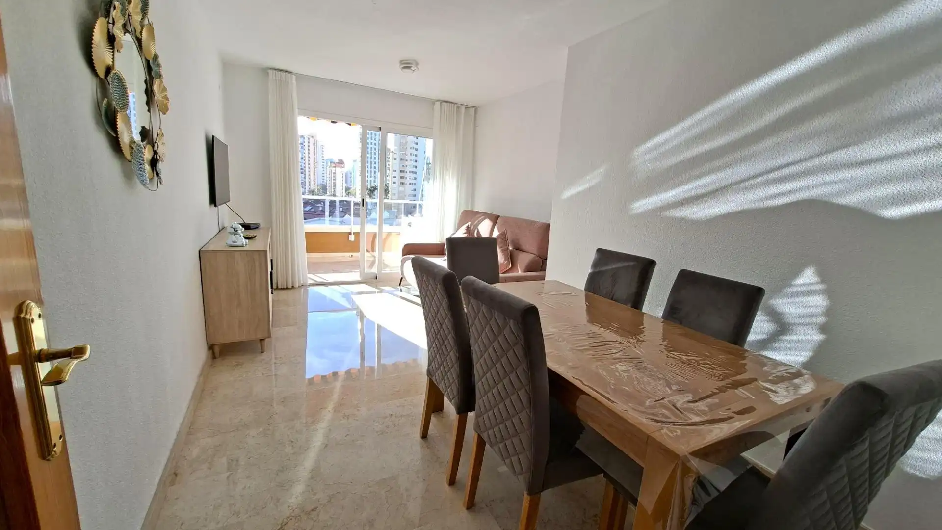 Dining room of Flat for sale in Benidorm  with Private garden, Terrace and Furnished