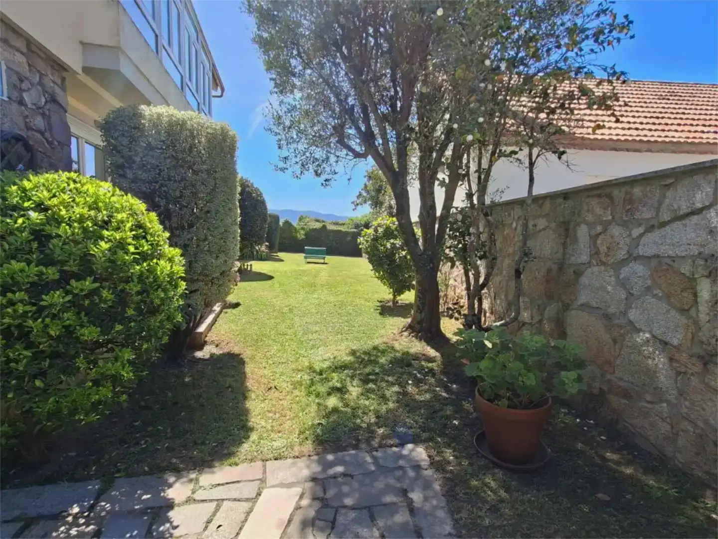 Jardín de Casa o chalet en venta en Nigrán con Balcón