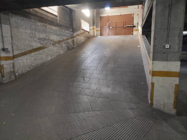 Garaje en Venta en Centro