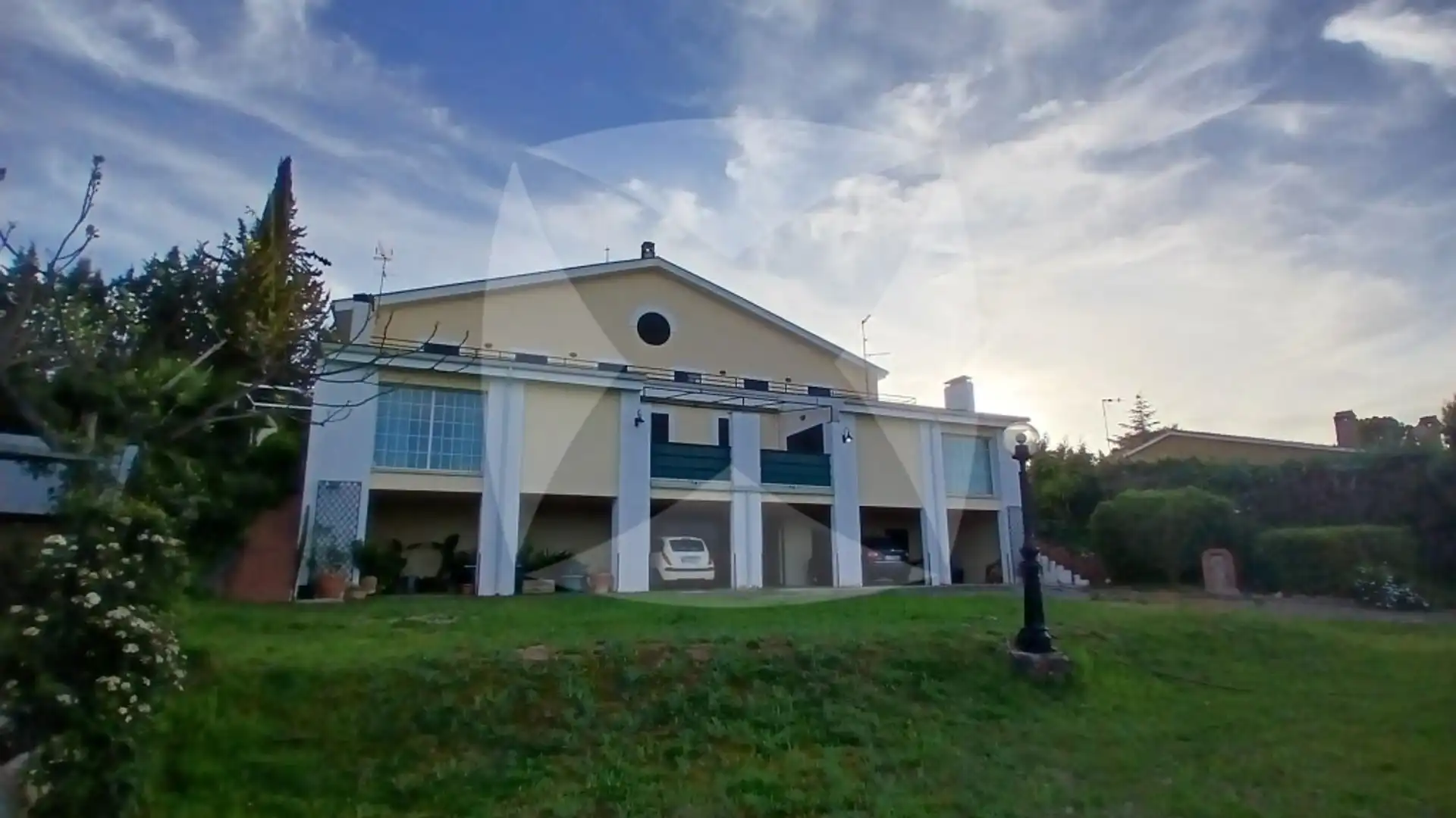 Houses for sale in Cesar Vila Ruiz, Las Vaguadas