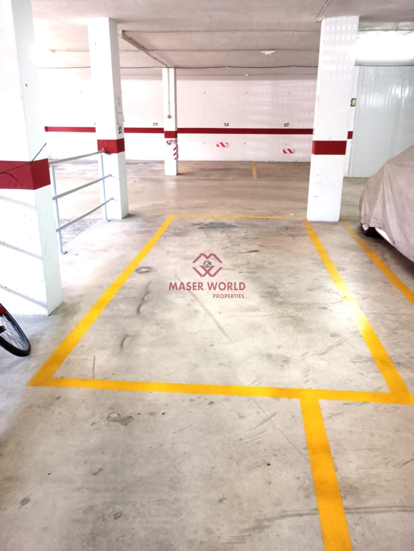 Aparcament de Garatge en venda en Mazarrón