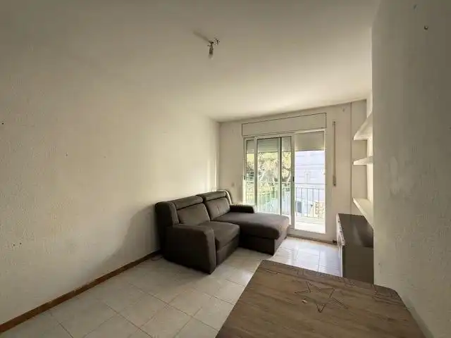 Piso en venta en Els Munts