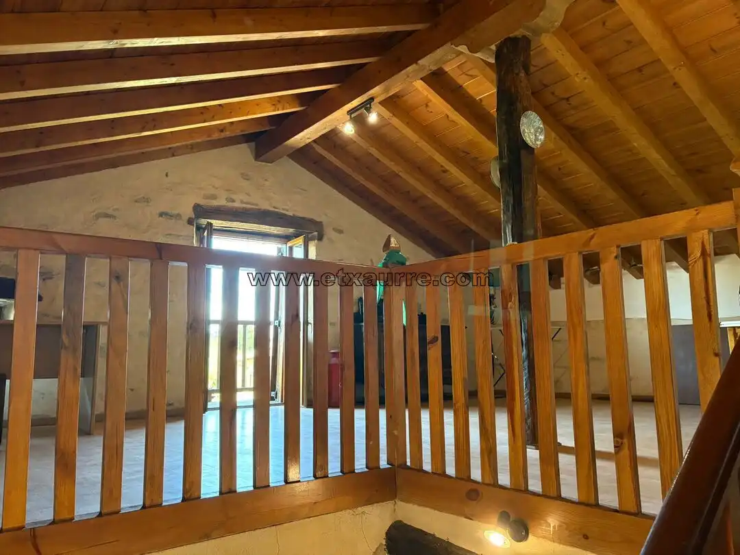 Country house zum Verkauf in Ayala / Aiara mit Heizung