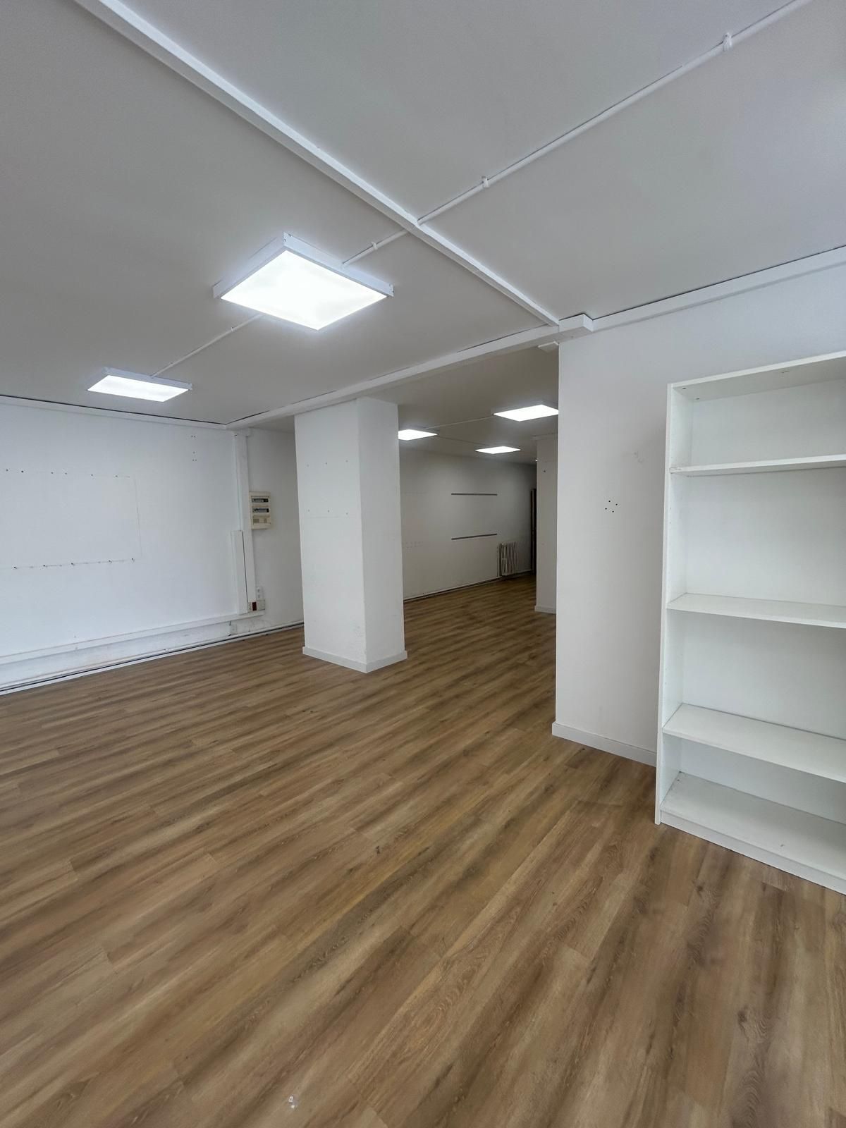 Office to rent in  Barcelona Capital  with Air Conditioner and Heating