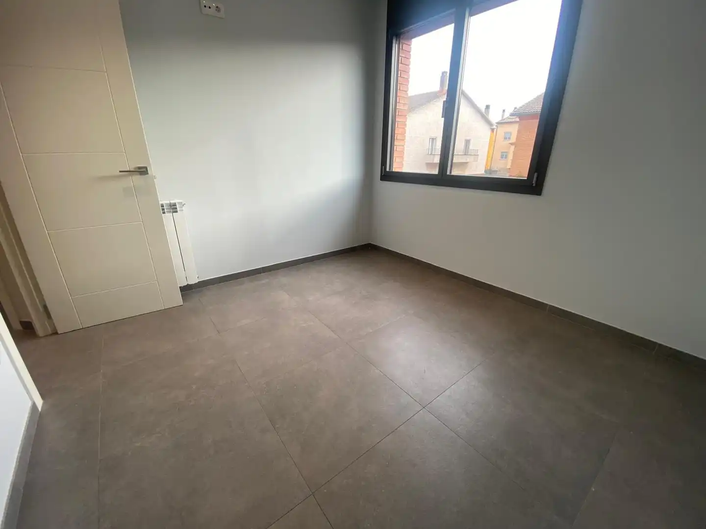 Habitación de Casa adosada en venta en Vic con Calefacción, Jardín privado y Terraza