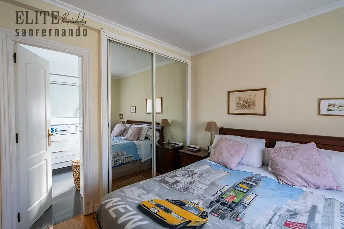 Habitación de Casa o chalet en venta en Santander con Calefacción, Jardín privado y Parquet