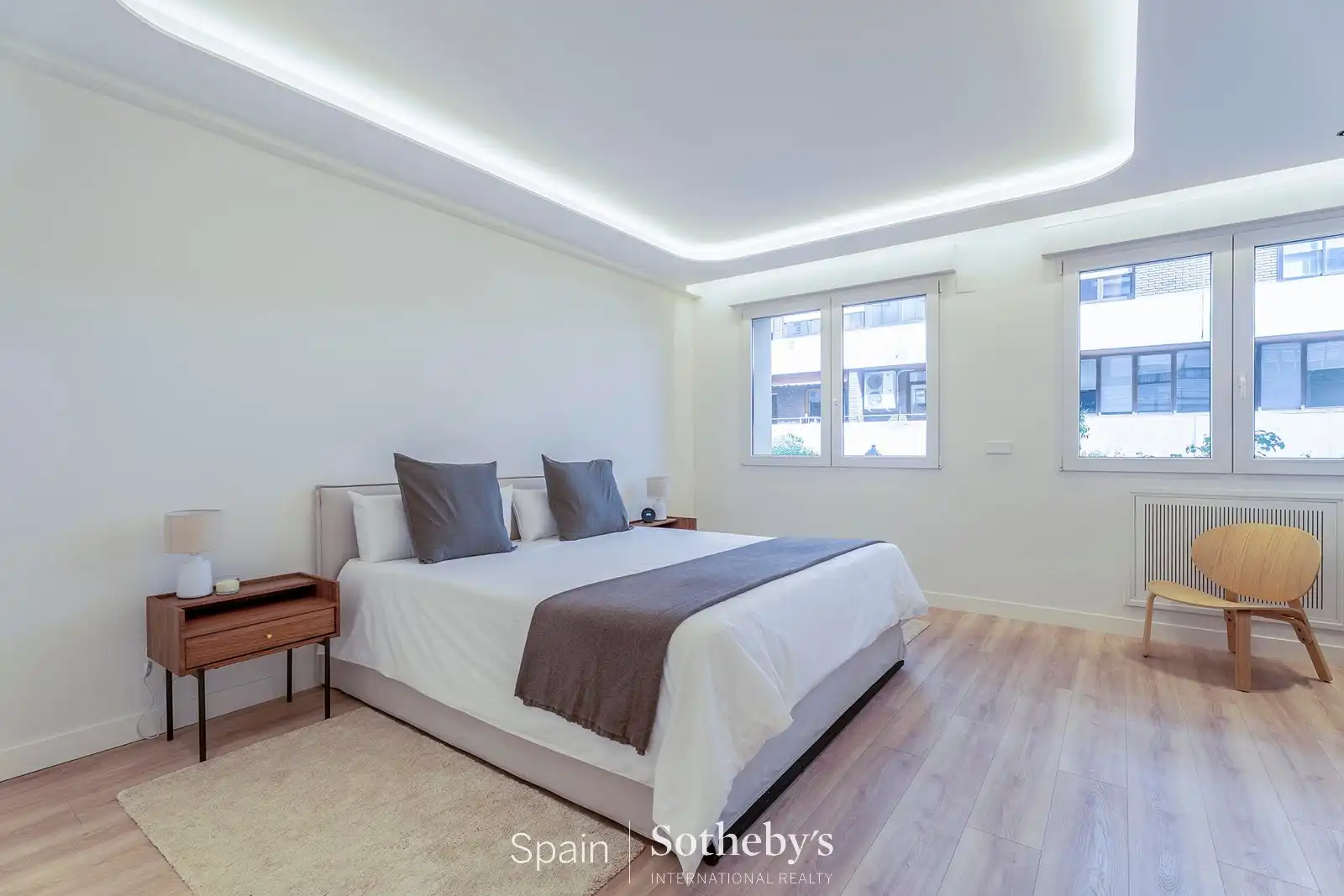 Dormitori de Apartament en venda en Madrid amb Aire condicionat i Calefacció