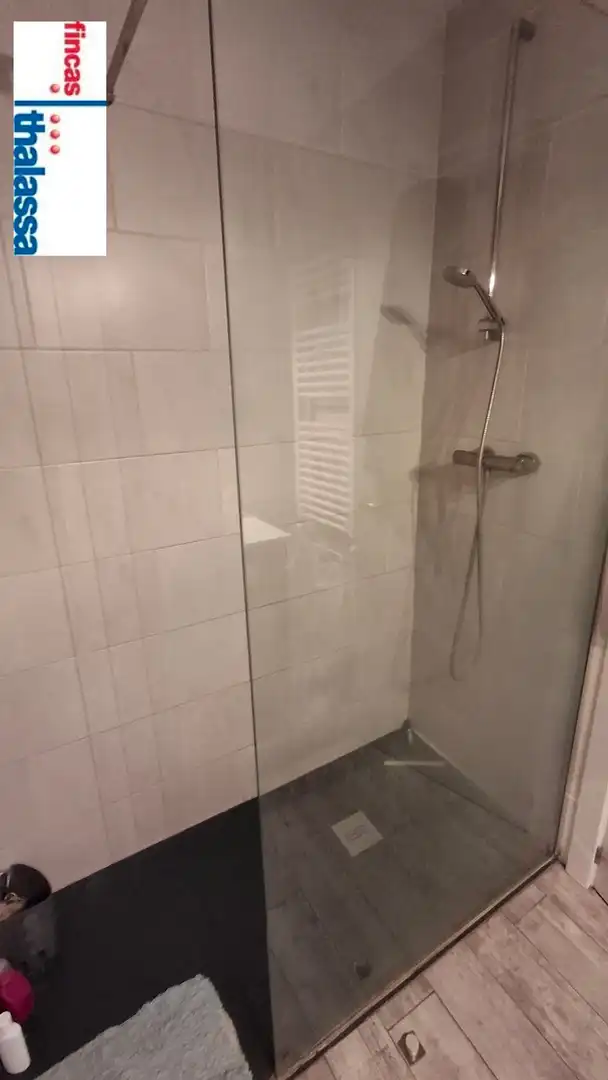 Bany de Apartament en venda en Lloret de Mar amb Aire condicionat, Calefacció i Moblat
