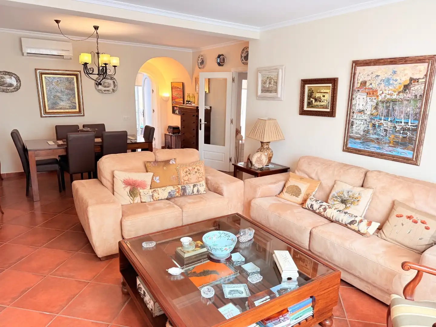 Sala de estar de Casa o chalet en venta en Ciutadella de Menorca con Aire acondicionado, Calefacción y Jardín privado