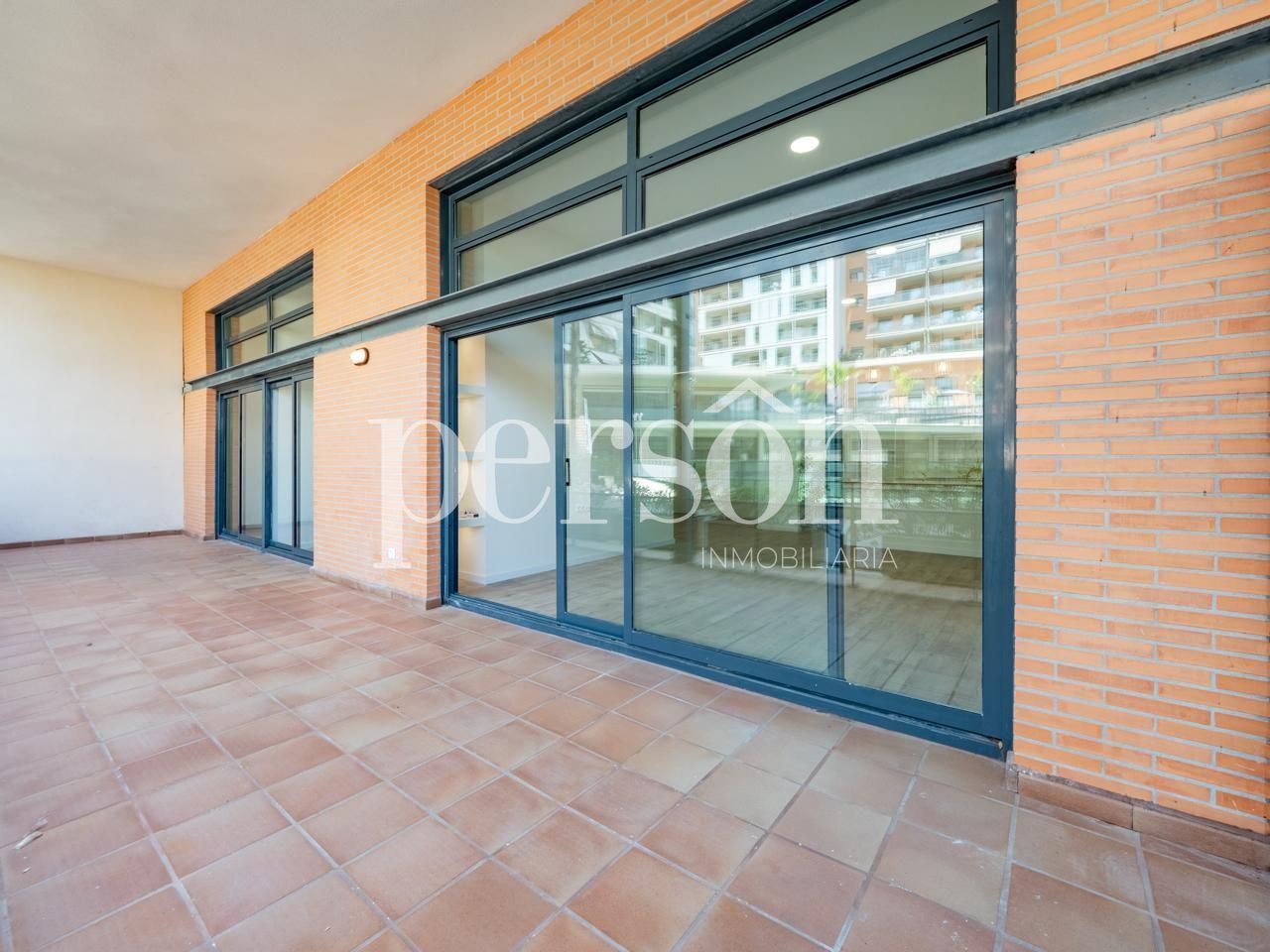 Terrassa de Planta baixa en venda en Paterna amb Aire condicionat, Terrassa i Piscina comunitària