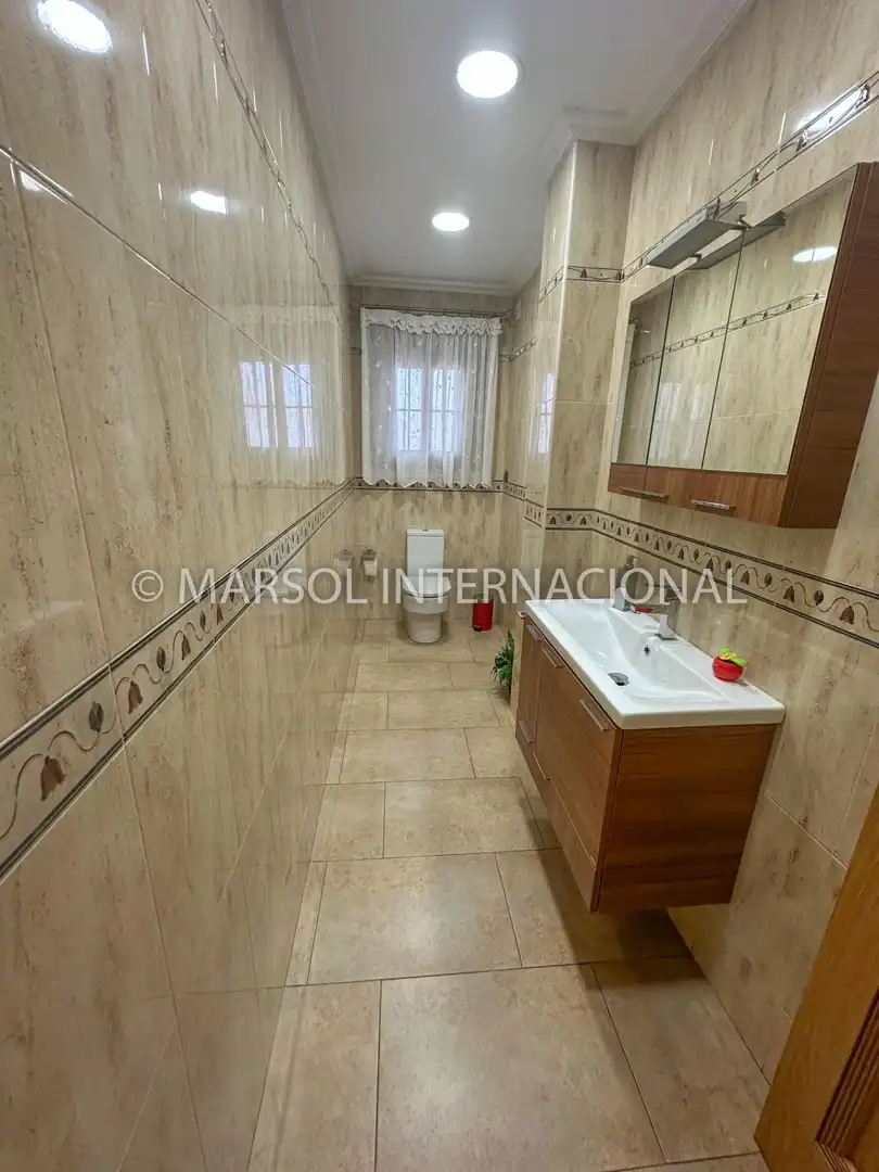 Bathroom of Houses for sale in Redován  with Private garden and Storage room