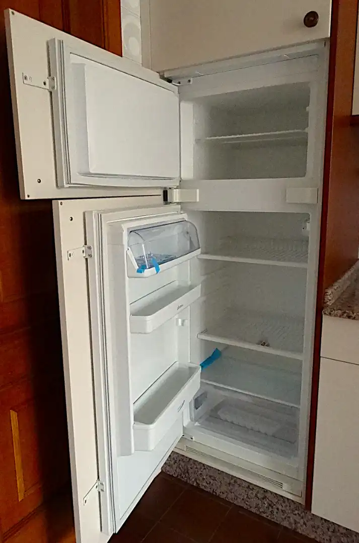 Vista exterior de Pis en venda en Mugardos amb Calefacció, Parquet i Terrassa