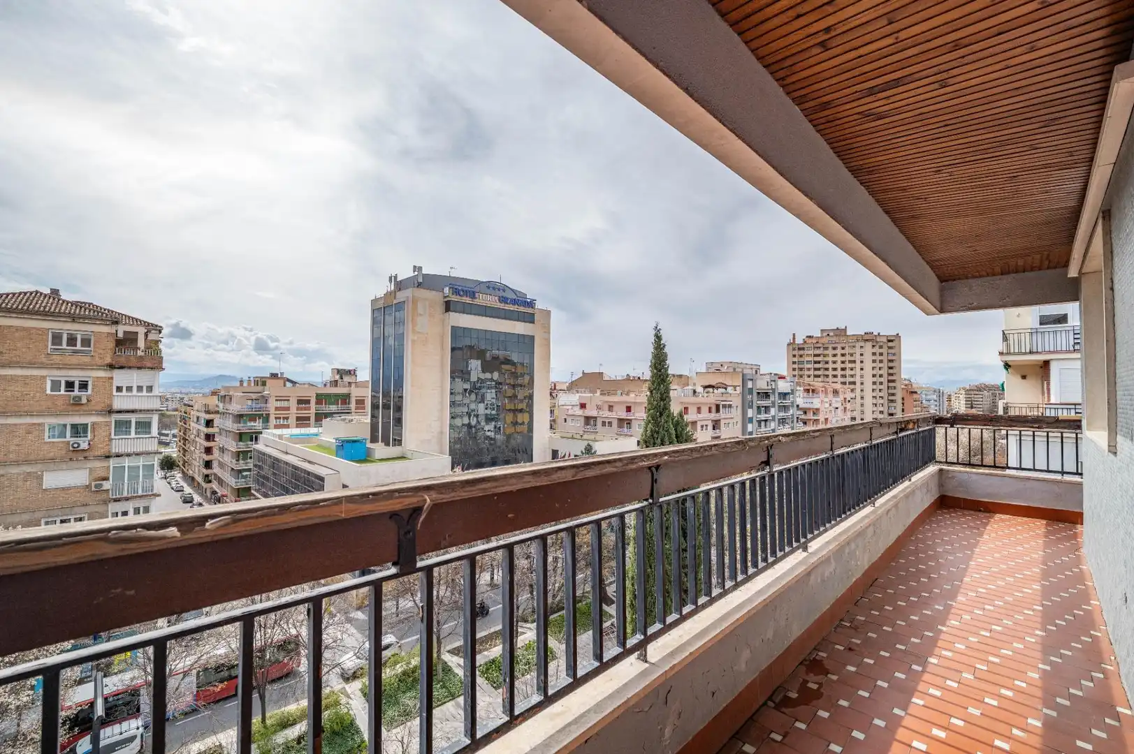 Terraza de Piso en venta en Granada con Terraza, Trastero y Balcón