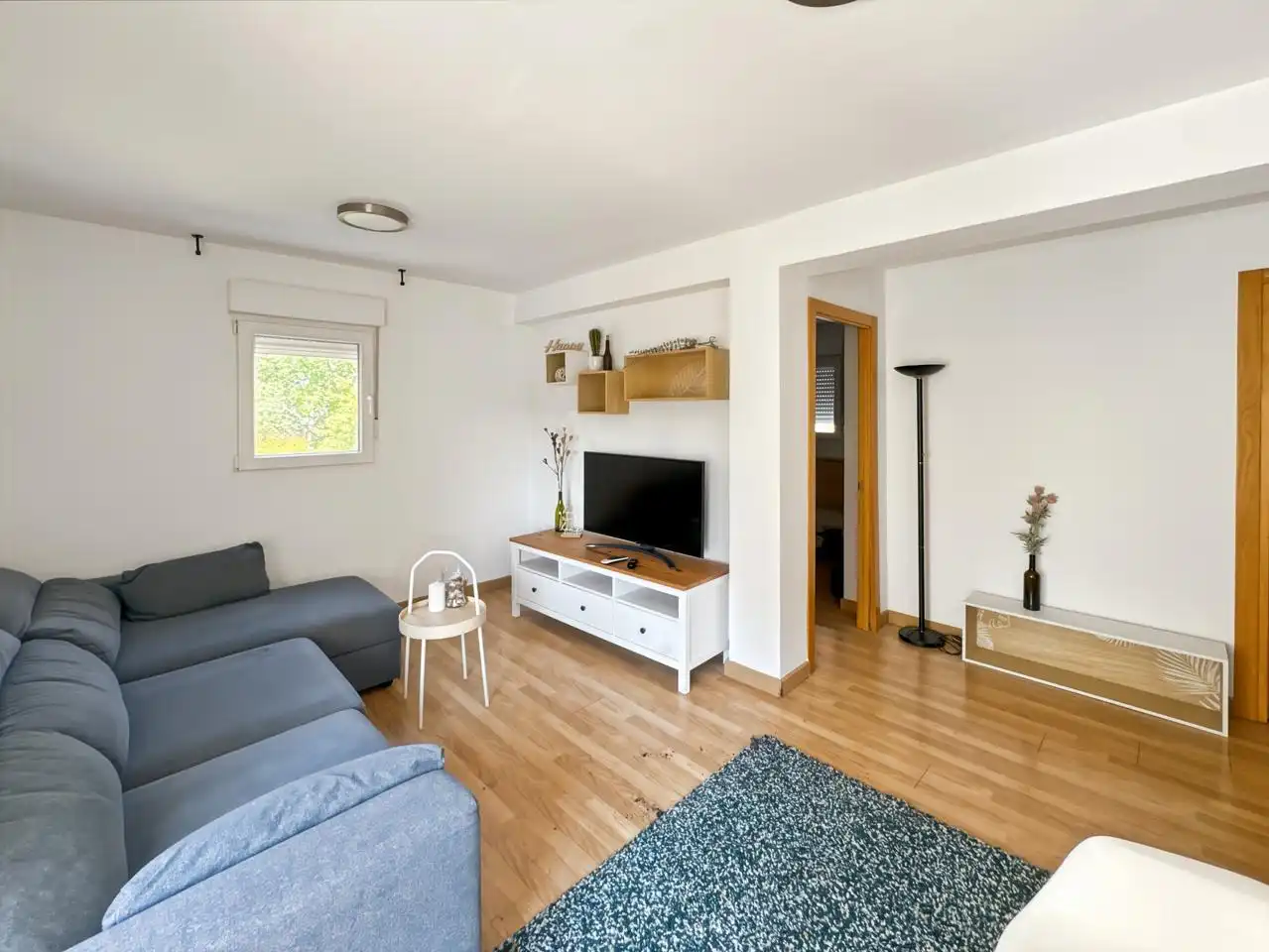 Living room of Flat for rent in Madrid  with Air Conditioner, Heating and Terrace