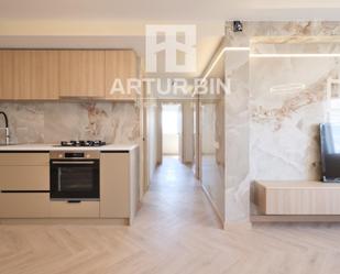 Cuina de Apartament en venda en  Valencia Capital amb Aire condicionat