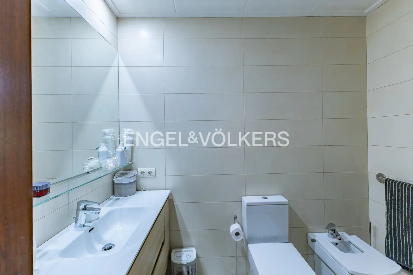 Bathroom of Houses for sale in Sant Celoni  with Air Conditioner, Heating and Private garden