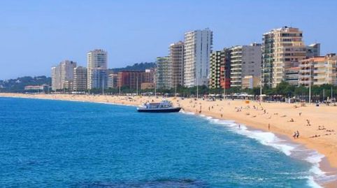 Foto 3 de Piso en venta en Urbanitzacions, Castell d'Aro, Platja d'Aro i s'Agaró