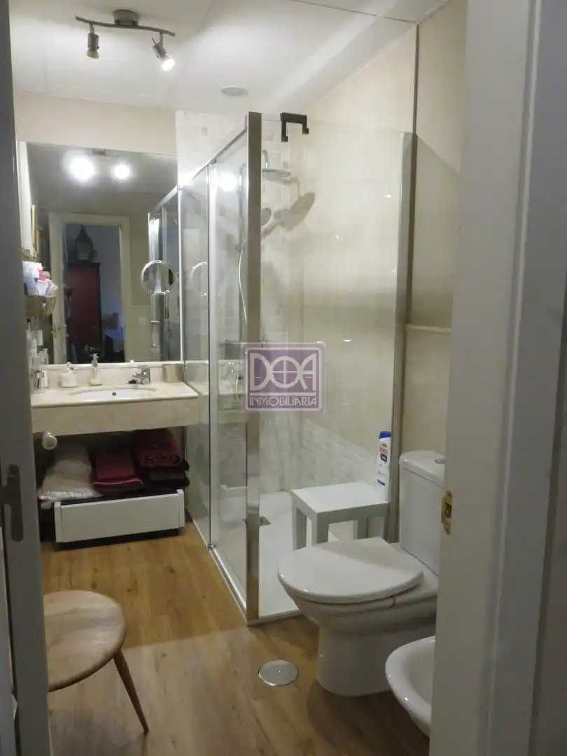 Bathroom of Apartments for sale in Mondariz-Balneario  with Air Conditioner, Heating and Storage room